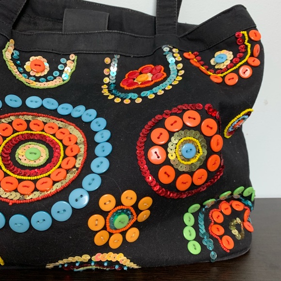 Madison Studio Canvas Button Tote Bag - Picture 12 of 13